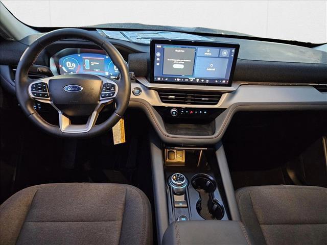 Photo of 2025 Carbonized Gray Metallic Ford Explorer
