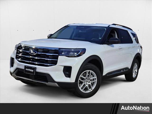Photo of 2025 Star White Metallic Tri-Coat Ford Explorer