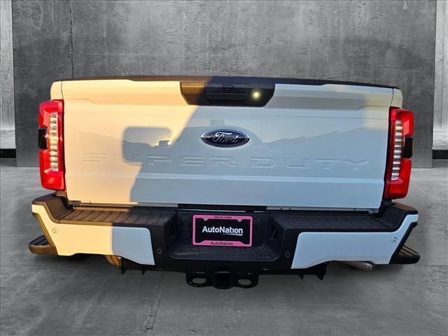 Photo of 2025 Oxford White Ford F-250