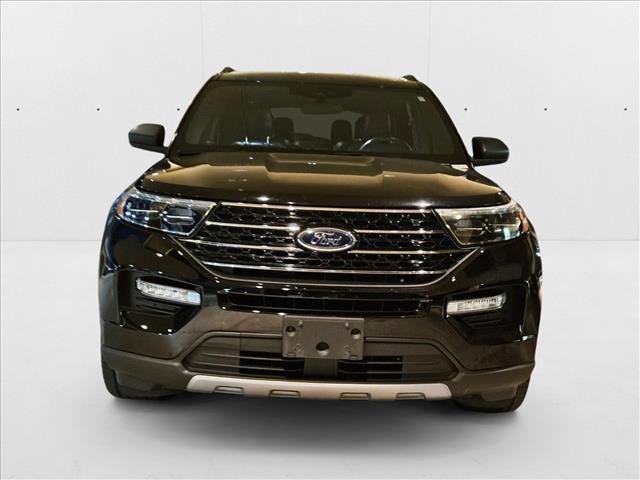 Photo of 2020 Agate Black Metallic Ford Explorer