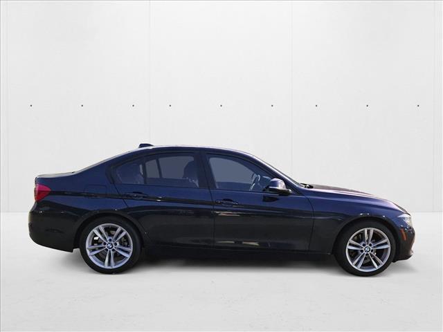 Photo of 2016 Imperial Blue Metallic BMW 320