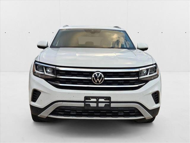 Photo of 2021 Pure White Volkswagen Atlas Cross Sport