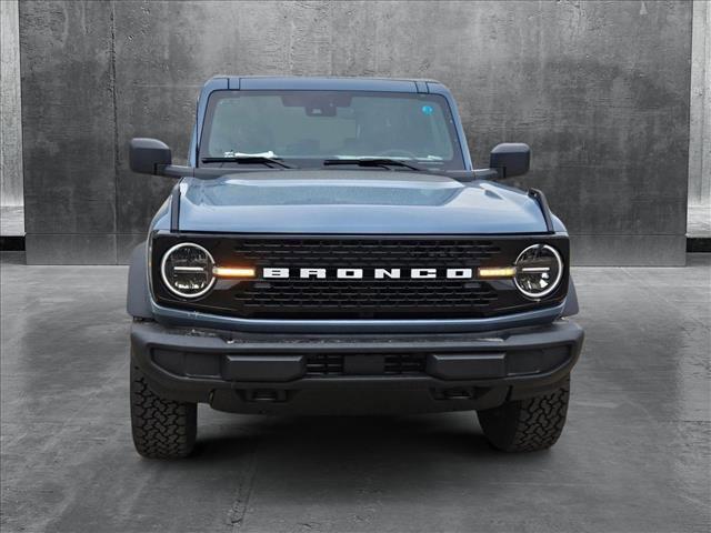 Photo of 2025 Azure Gray Metallic Tri-Coat Ford Bronco