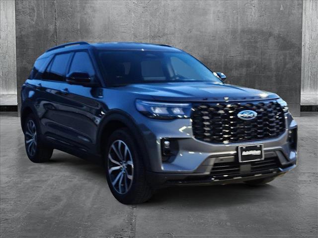 Photo of 2025 Carbonized Gray Metallic Ford Explorer