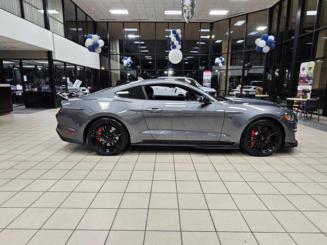 Photo of 2022 Carbonized Gray Metallic Ford Shelby GT500