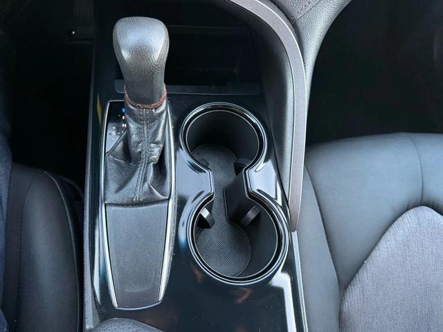 Photo of 2018 Blue Toyota Camry