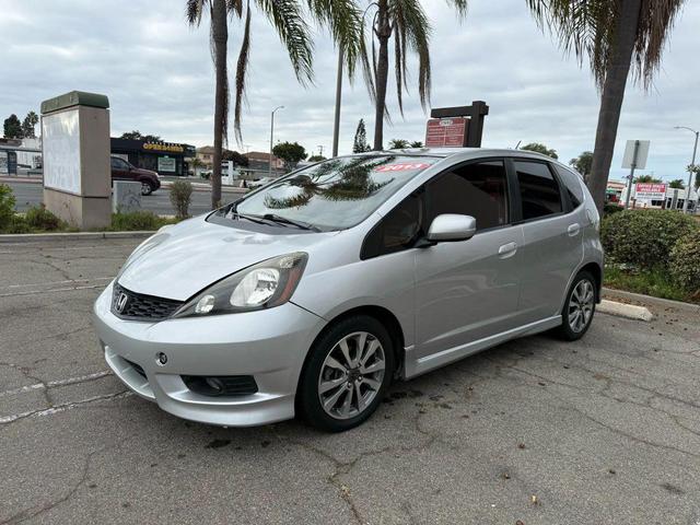 Photo of 2013 Silver Honda Fit