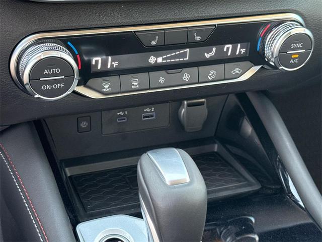 Photo of 2025 Gray Sky Pearl Nissan Altima
