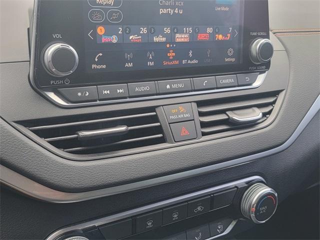 Photo of 2022 Deep Blue Pearl Nissan Altima