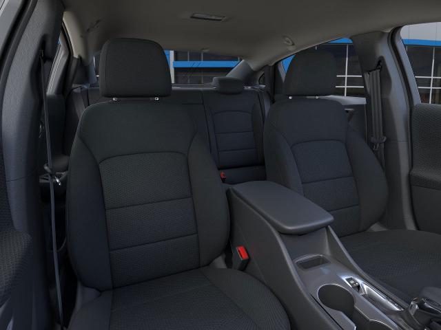 Photo of 2025 Summit White Chevrolet Malibu