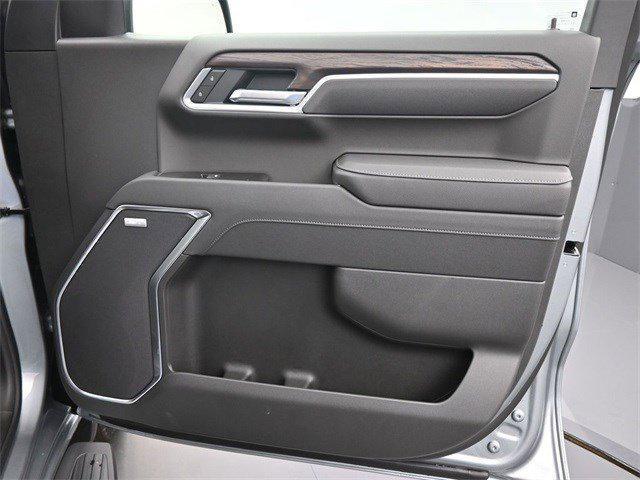 Photo of 2026 Sterling Metallic GMC Sierra 1500