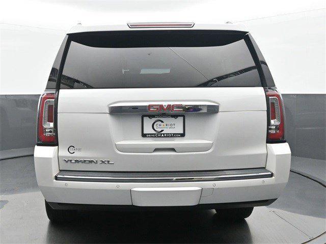 Photo of 2019 White Frost Tricoat GMC Yukon XL