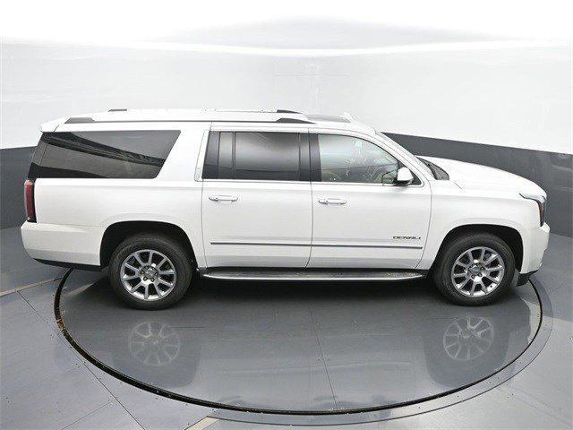 Photo of 2019 White Frost Tricoat GMC Yukon XL