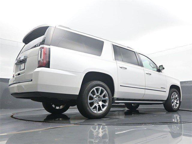 Photo of 2019 White Frost Tricoat GMC Yukon XL