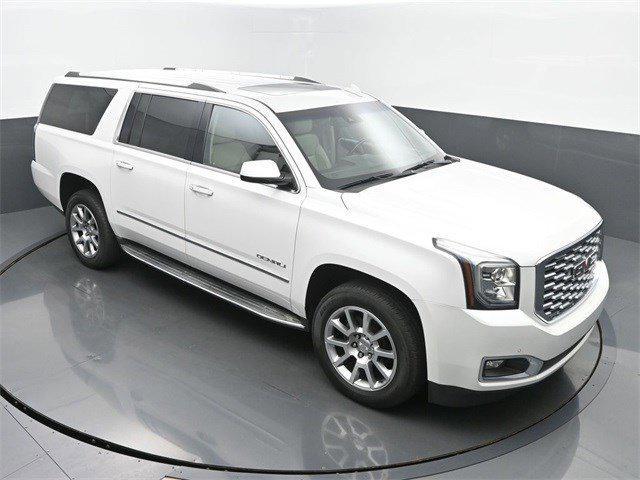 Photo of 2019 White Frost Tricoat GMC Yukon XL