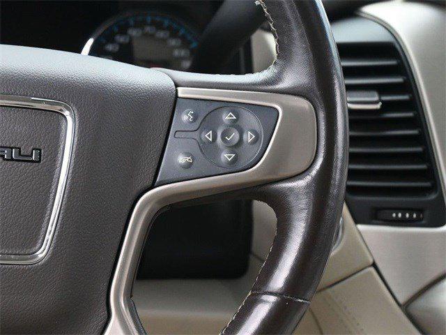 Photo of 2019 White Frost Tricoat GMC Yukon XL
