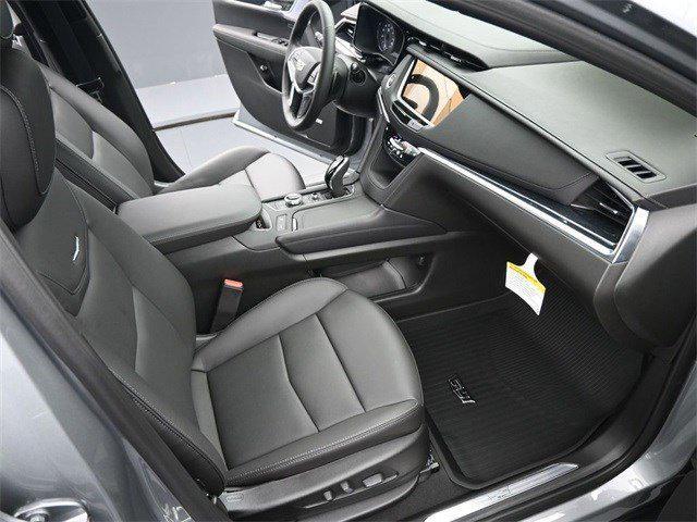 Photo of 2025 Argent Silver Metallic Cadillac XT5