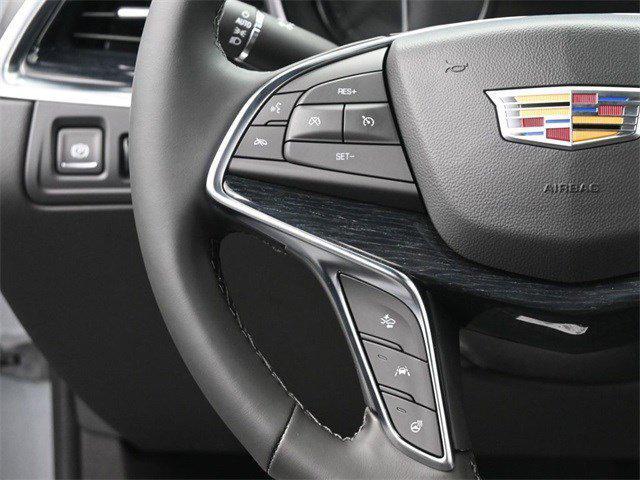 Photo of 2025 Argent Silver Metallic Cadillac XT5