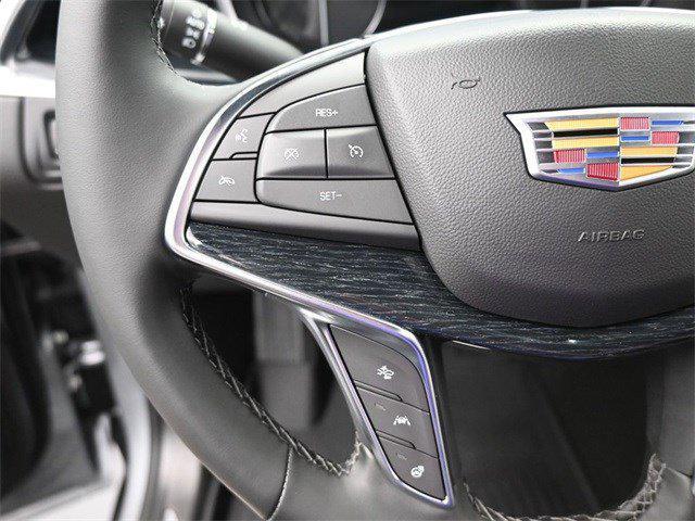 Photo of 2025 Argent Silver Metallic Cadillac XT5