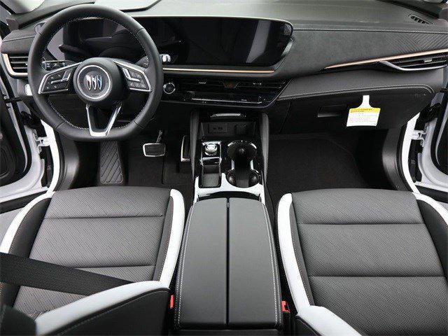 Photo of 2025 Summit White Buick Envision