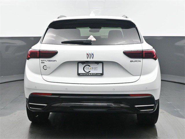 Photo of 2025 Summit White Buick Envision