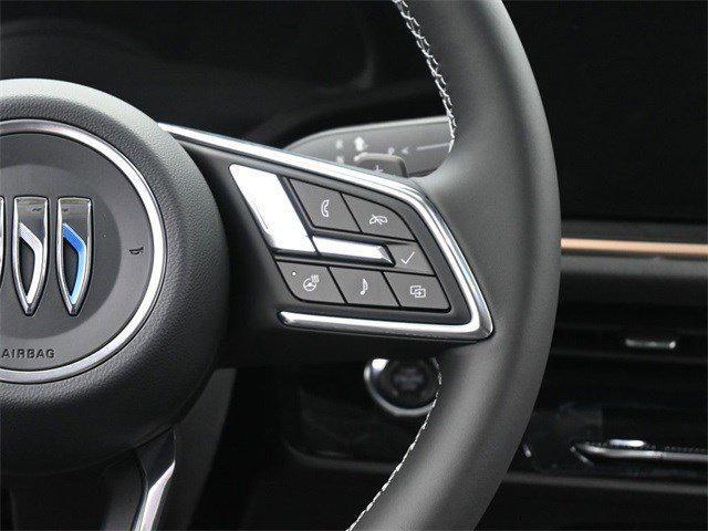 Photo of 2025 Summit White Buick Envision