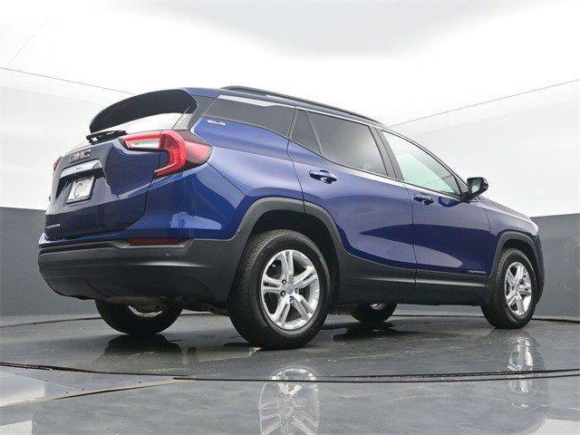Photo of 2023 Marine Metallic GMC Terrain
