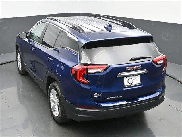 Photo of 2023 Marine Metallic GMC Terrain