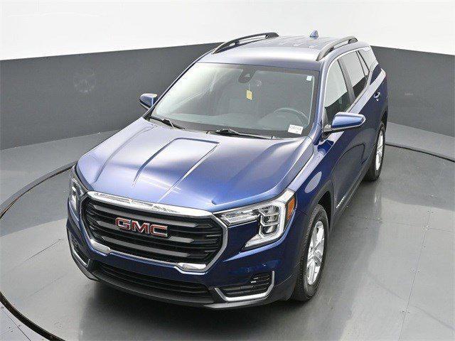 Photo of 2023 Marine Metallic GMC Terrain