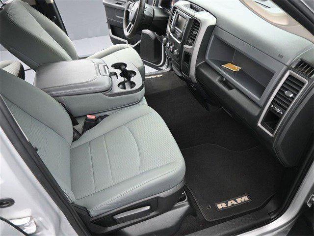 Photo of 2017 Bright Silver Metallic Clearcoat RAM 1500
