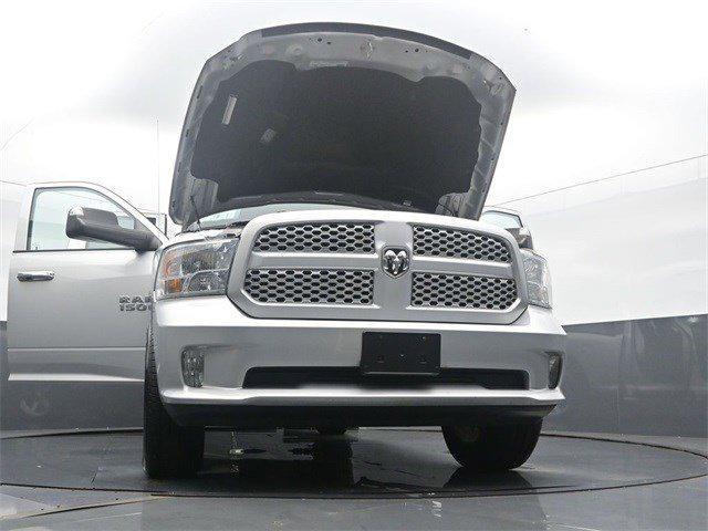 Photo of 2017 Bright Silver Metallic Clearcoat RAM 1500