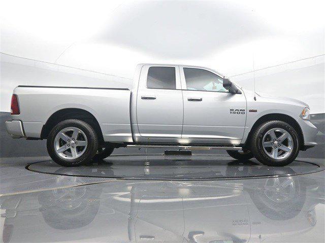 Photo of 2017 Bright Silver Metallic Clearcoat RAM 1500
