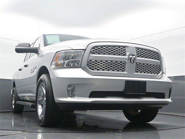 Photo of 2017 Bright Silver Metallic Clearcoat RAM 1500