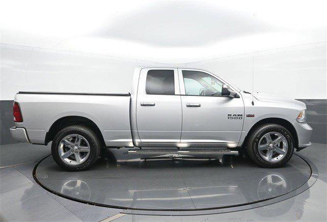 Photo of 2017 Bright Silver Metallic Clearcoat RAM 1500