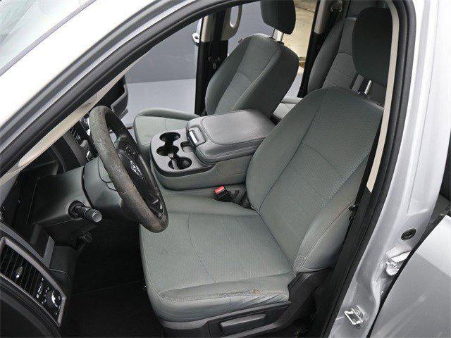 Photo of 2017 Bright Silver Metallic Clearcoat RAM 1500
