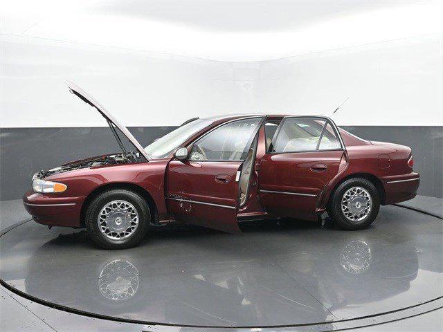 Photo of 2001 Bordeaux Red Pearl Buick Century