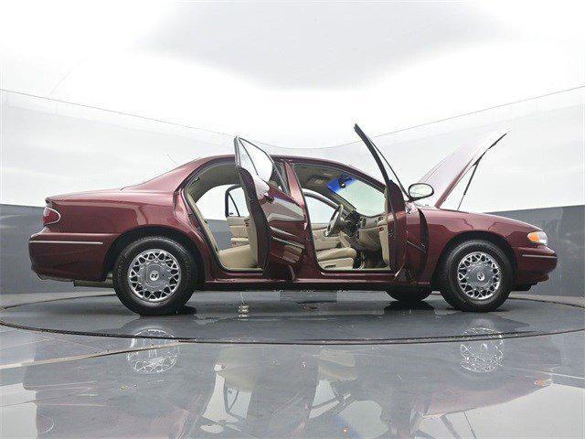 Photo of 2001 Bordeaux Red Pearl Buick Century