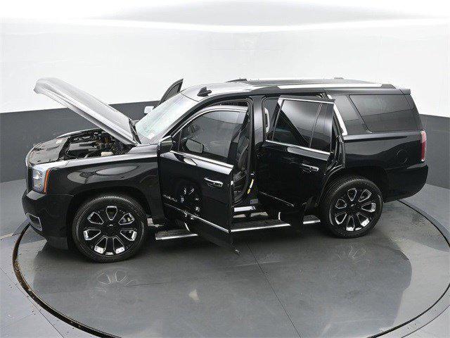 Photo of 2018 Onyx Black GMC Yukon