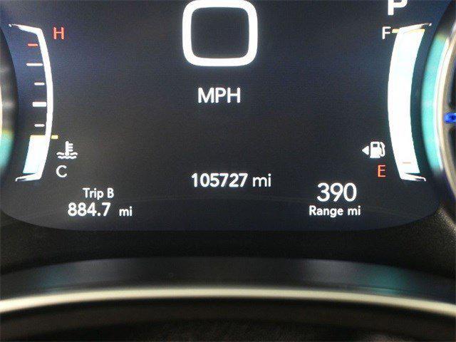 Photo of 2019 Granite Crystal Metallic Clearcoat Chrysler Pacifica