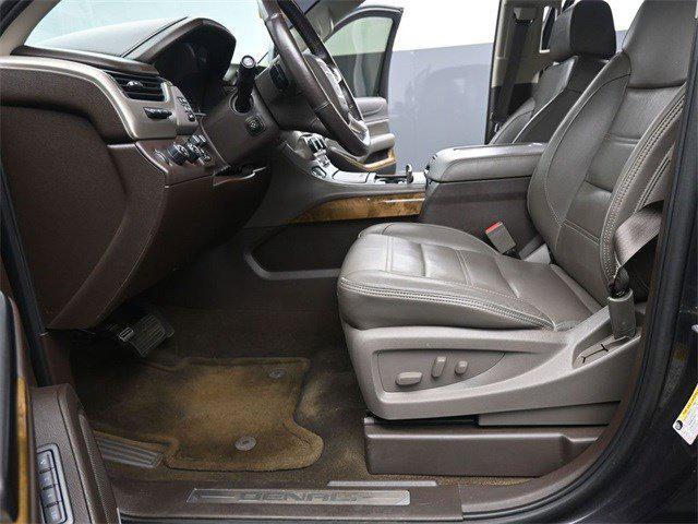 Photo of 2016 Iridium Metallic GMC Yukon