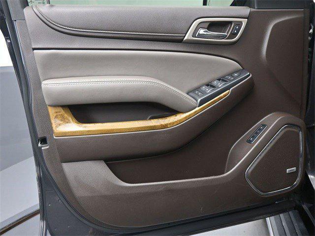 Photo of 2016 Iridium Metallic GMC Yukon