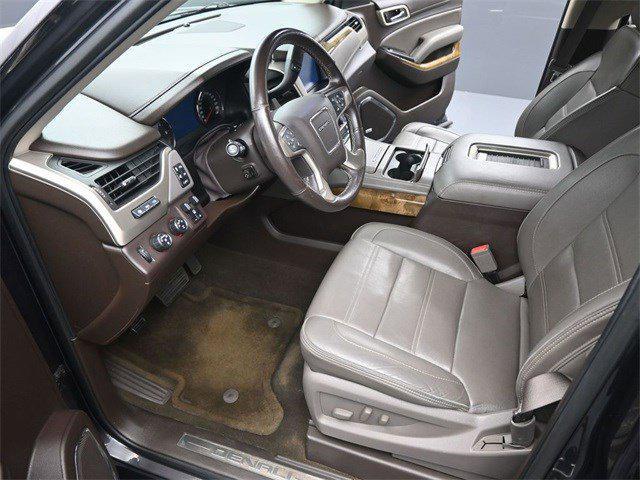 Photo of 2016 Iridium Metallic GMC Yukon