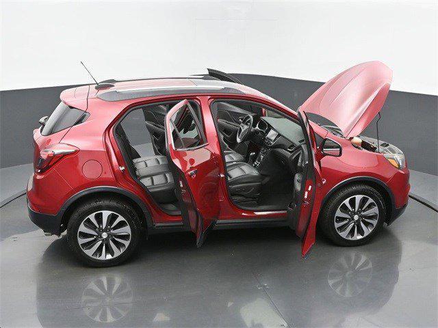 Photo of 2018 Winterberry Red Metallic Buick Encore