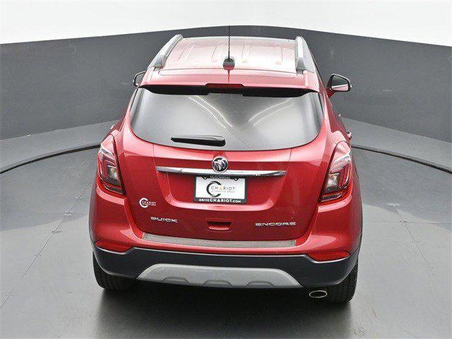Photo of 2018 Winterberry Red Metallic Buick Encore