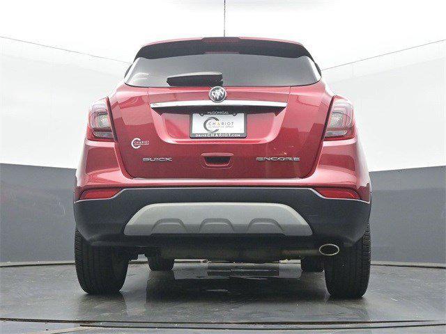 Photo of 2018 Winterberry Red Metallic Buick Encore