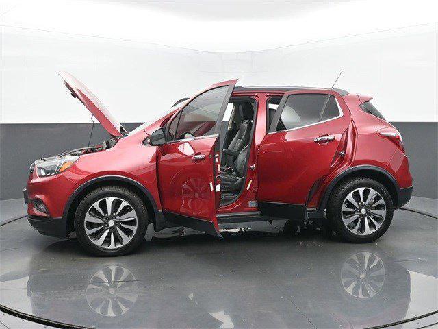Photo of 2018 Winterberry Red Metallic Buick Encore