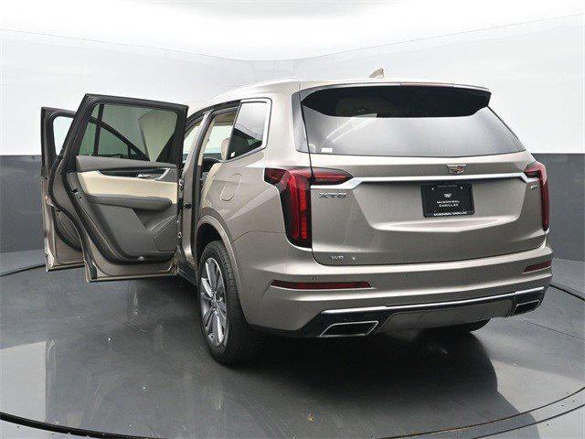 Photo of 2022 Latte Metallic Cadillac XT6