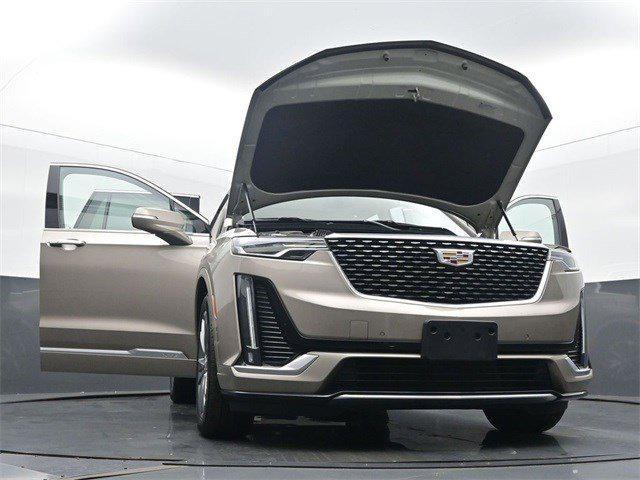 Photo of 2022 Latte Metallic Cadillac XT6