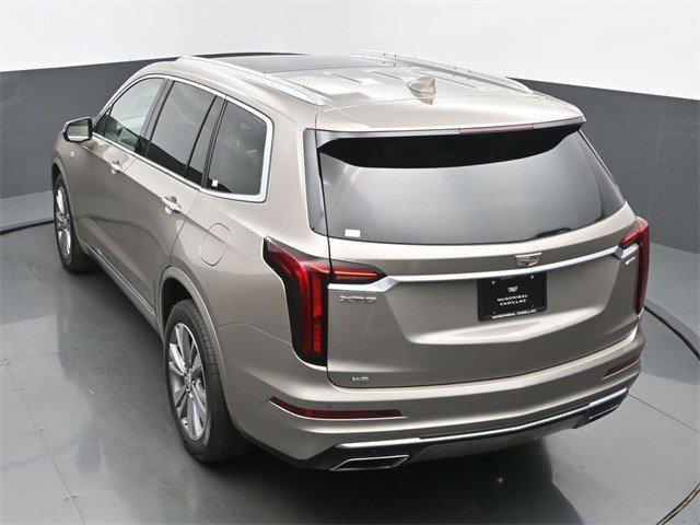 Photo of 2022 Latte Metallic Cadillac XT6