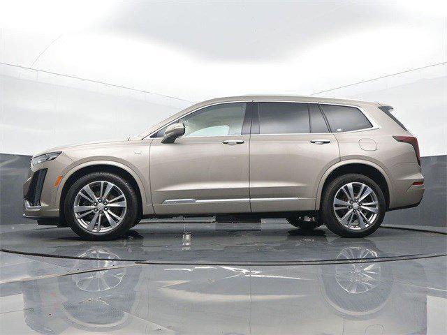 Photo of 2022 Latte Metallic Cadillac XT6